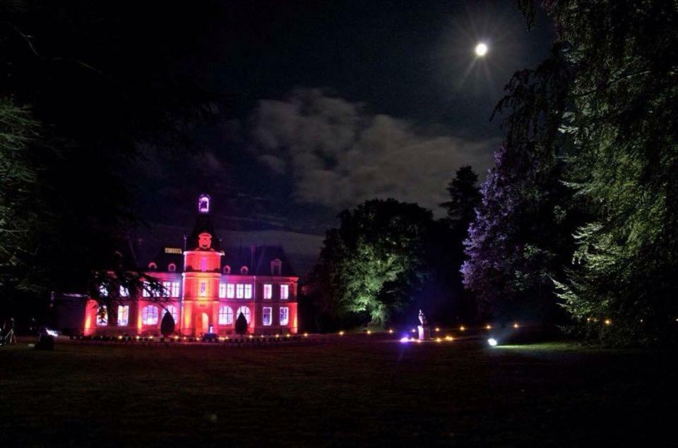 Chateau De Walmath Bed & Breakfast Saint-Laurent-les-Eglises Exterior photo